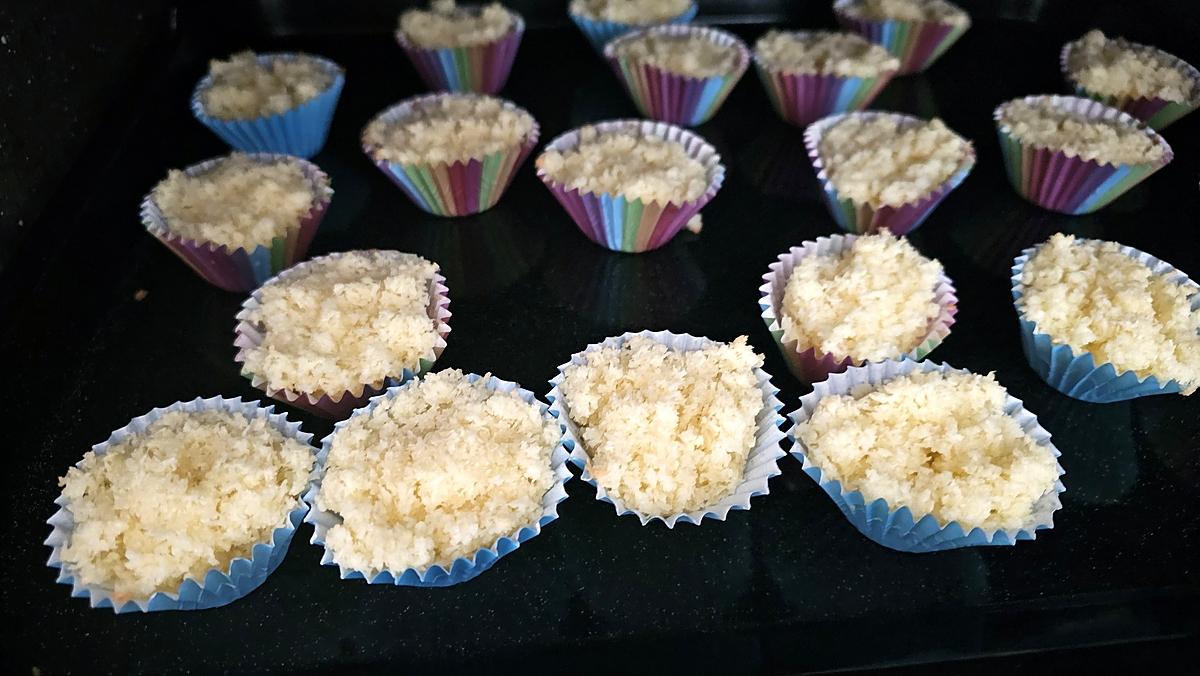 recette Rocher moelleux à la noix de coco  (beijinhos de côco)