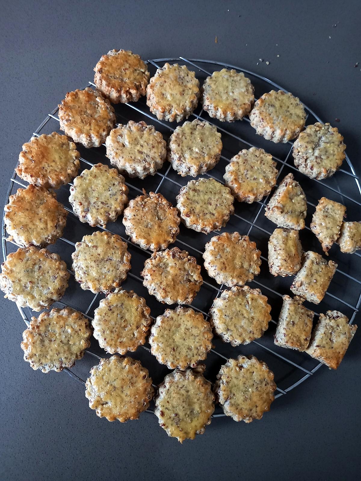 recette Biscuits Apéro à l’emmental et aux graines