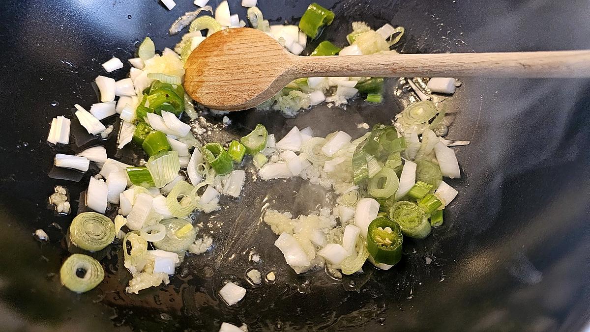 recette Ailes de poulet sel poivre croustillante  (style chinois)