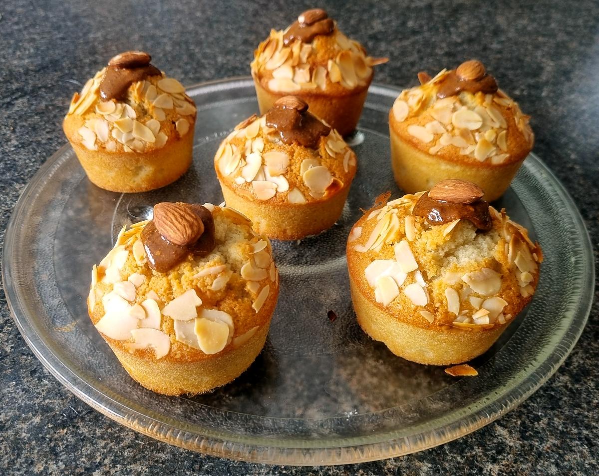 recette Financiers aux amandes cœur praliné maison