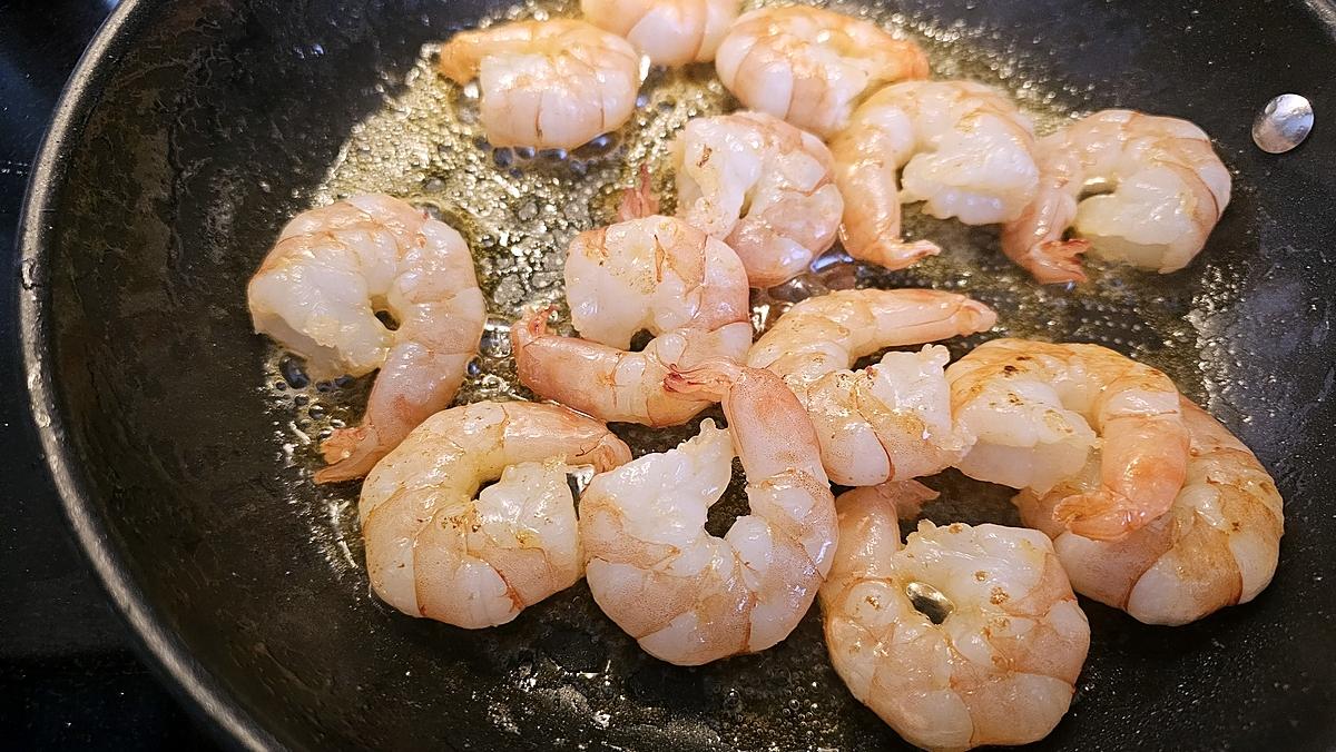 recette Pâtes crémeuses aux crevettes, ail et citron