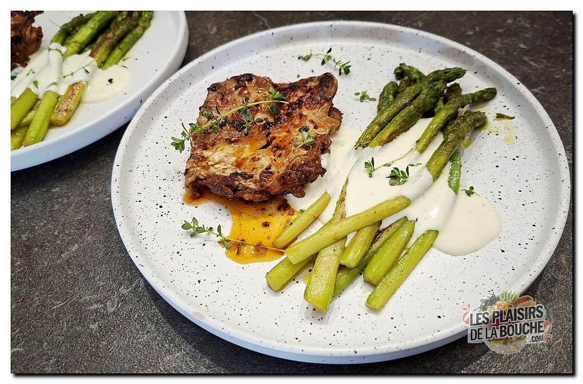 recette Cuisse de poulet marinée, asperges poêlées sauce au parmesan
