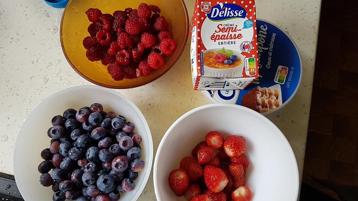 recette Gâteau brioché aux fruits rouges mascarpone.
