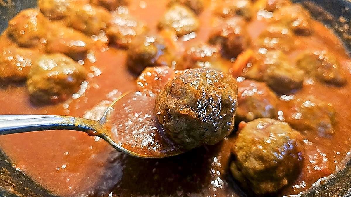 recette Boulettes de viande de bœuf a l Espagnole (traditionnelle)   ALBÓNDIGAS EN SALSA