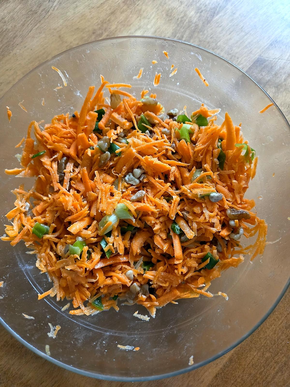 recette SALADE DE CAROTTES AUX NOIX