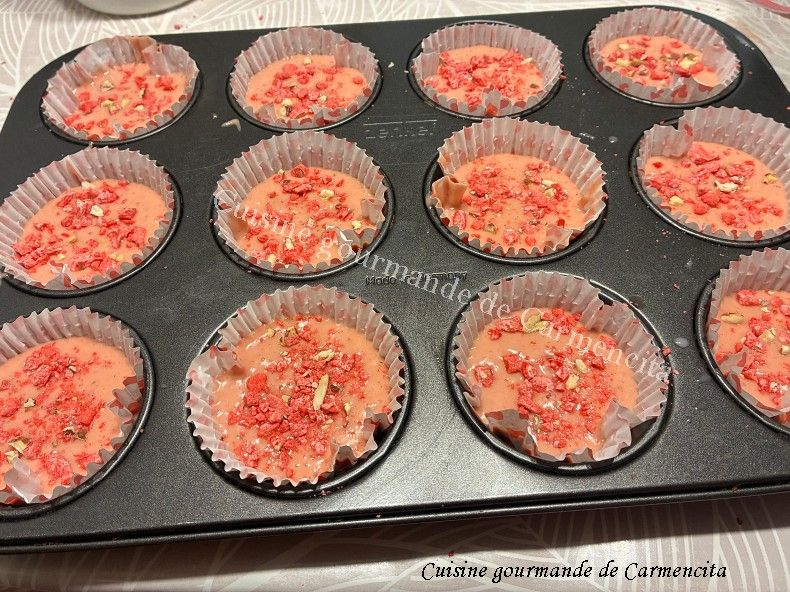 recette Madeleines espagnoles aux pralines roses pour Octobre rose