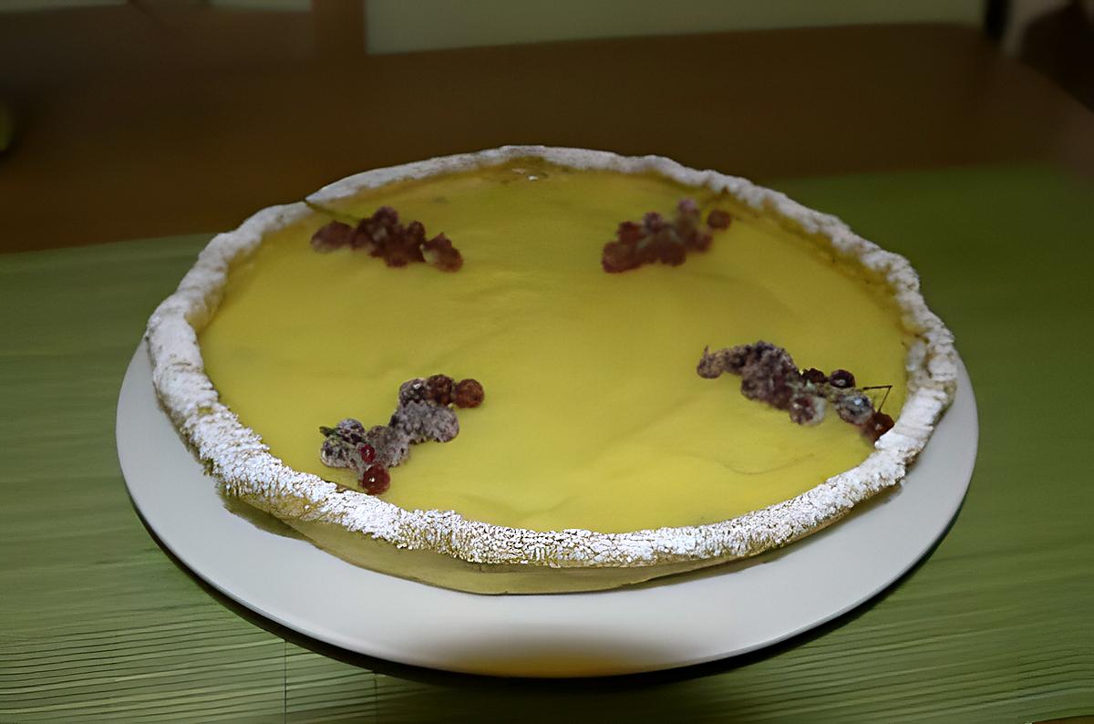 recette tarte à la crème patissière et aux groseilles rouges.