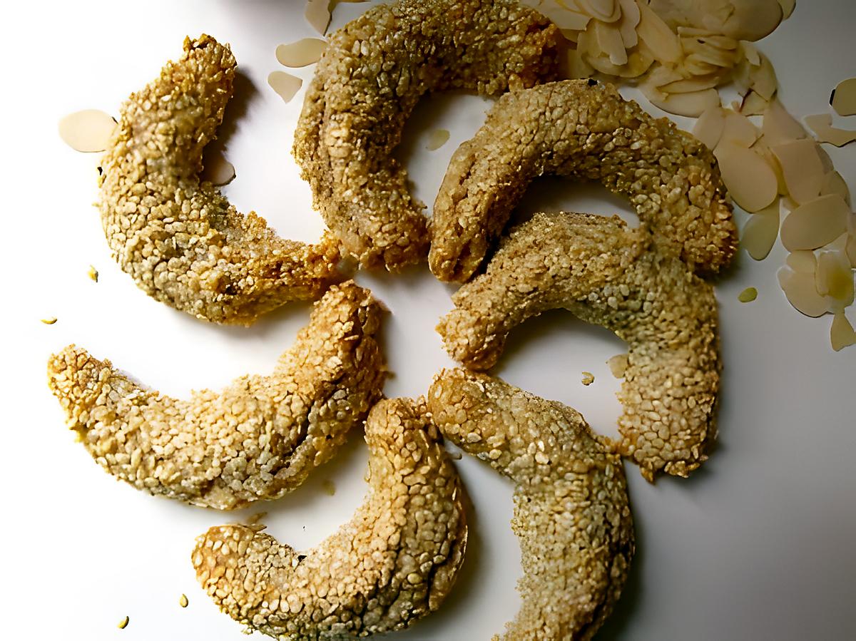 recette CORNES DE GAZELLE AUX SESAMES