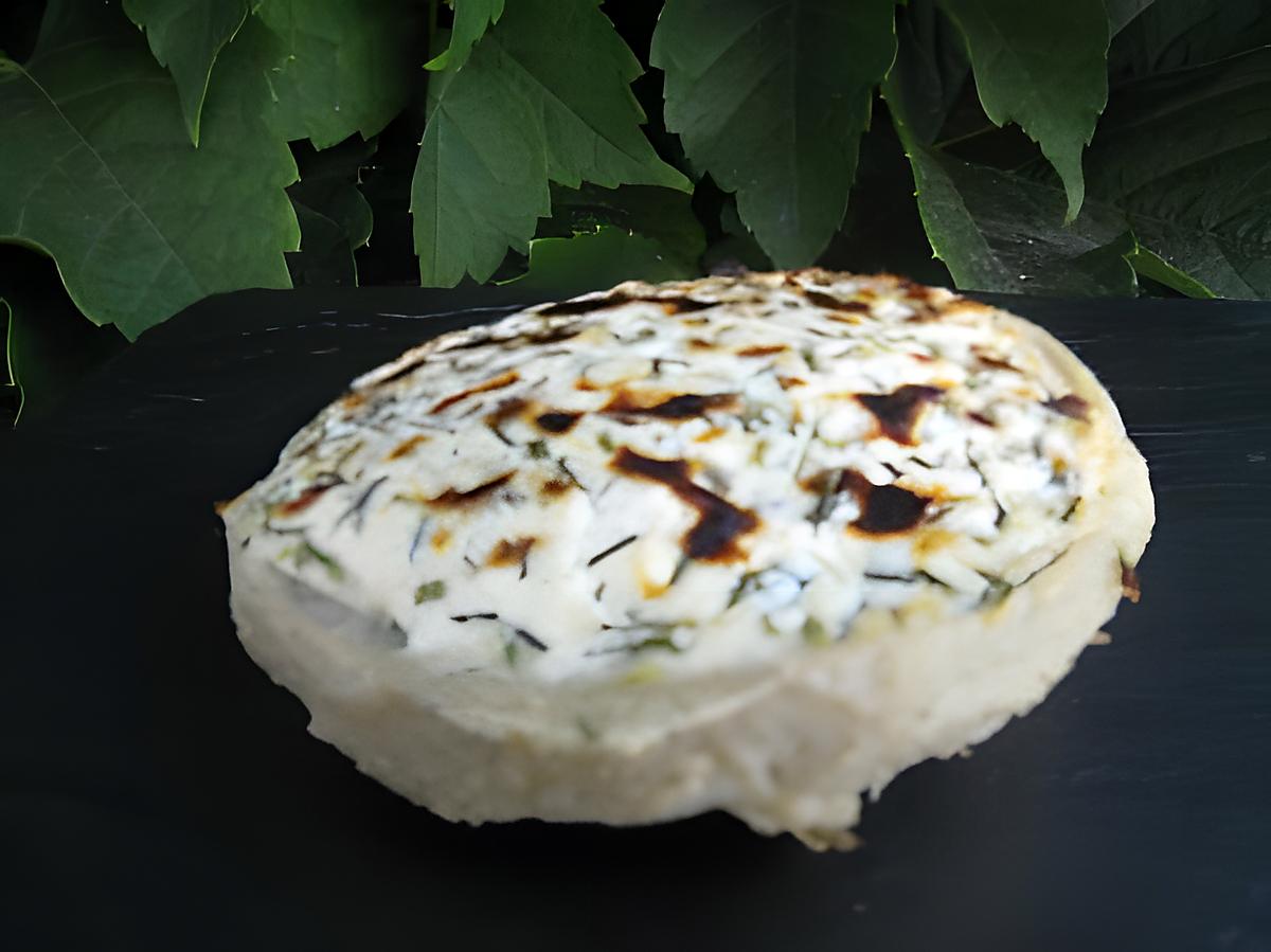 recette Chèvre grillé sur fond d'artichaut