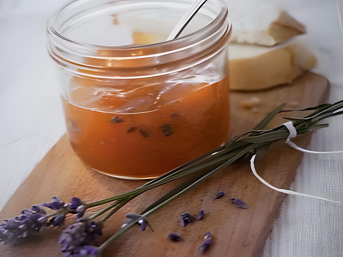 recette Marmelade d'abricots a la lavande,souvenir de vacances de la drôme provençale