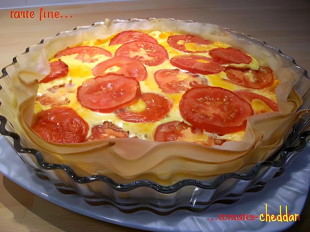 recette Tarte fine tomate-cheddar