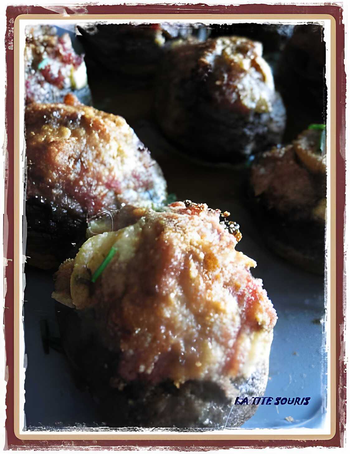 Champignons farcis gratinés au parmesan