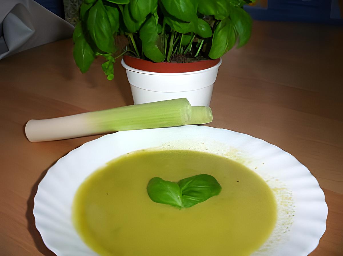 recette Crème de legumes com manjericào (Crème de légumes automnal   et basilic)