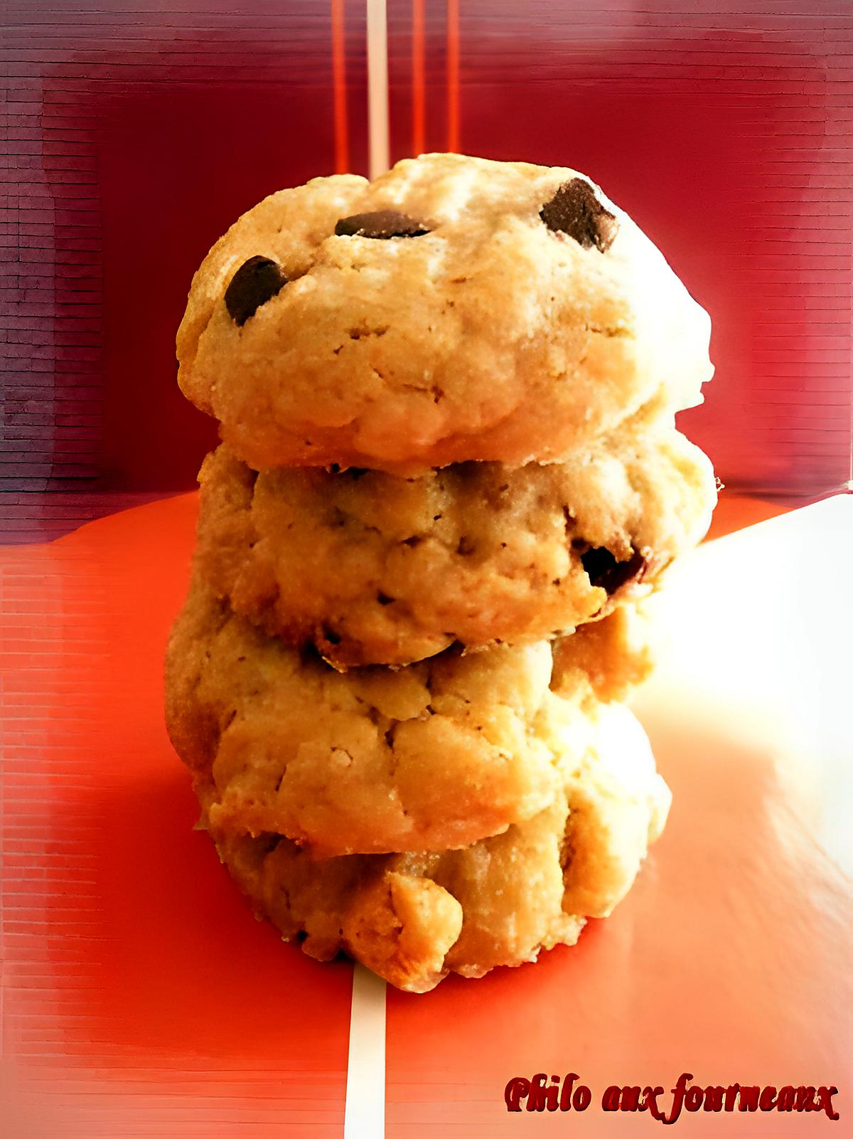 recette Cookies à la purée d'amandes & aux deux chocolats