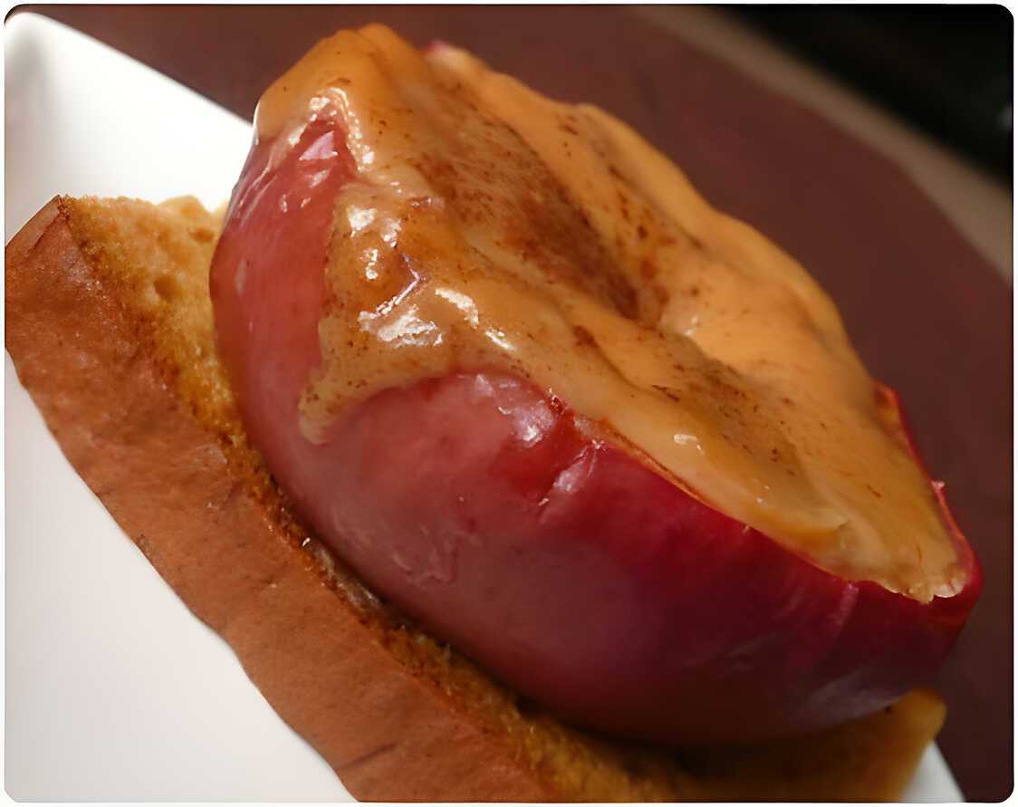 Recette de Pommes rôties et son puit de caramel