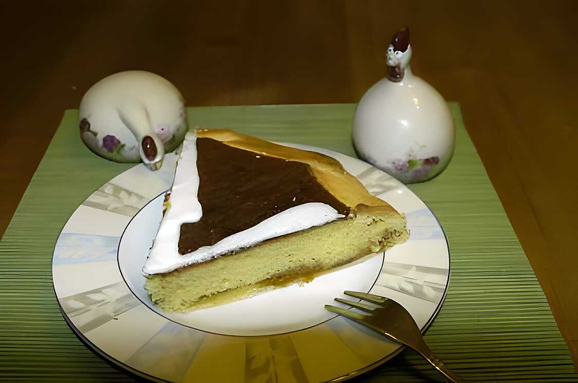 Tarte à la frangipane et confiture d'abricot