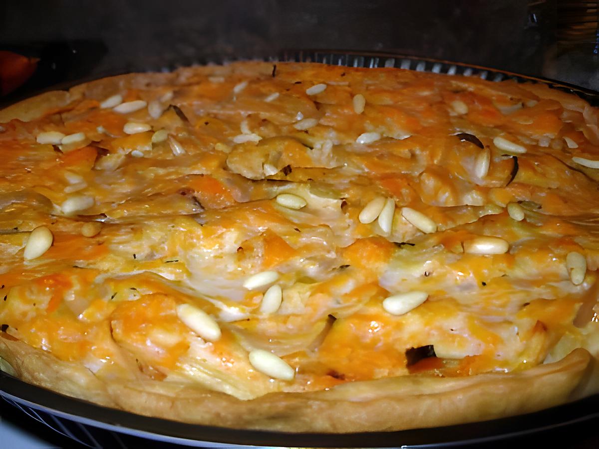 recette Tarte oignons & courge confite aux pignons