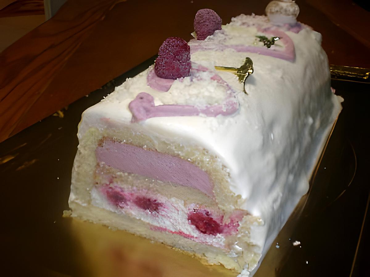 recette buche framboise et mousse fruits rouge