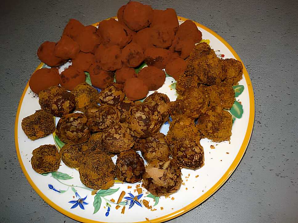 recette TRUFFE au cacao, truffe au speculos,truffe a la crepe dentelle et au speculos et nutella