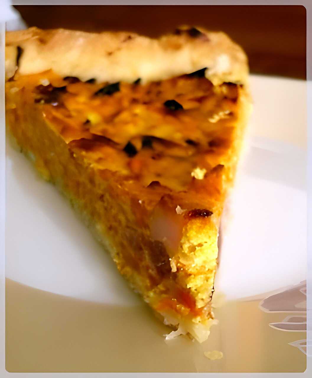 Tarte à la carotte - version ricotta et lardons, sur un nuage de ras el hanout