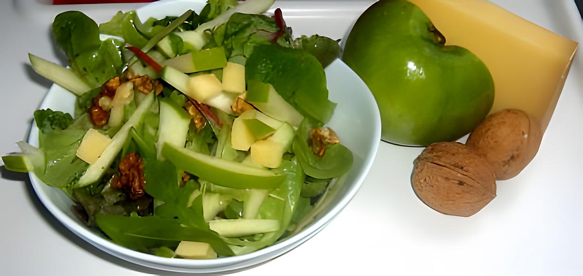 recette SALADE GOURMANDE, CROQUANTE ET BIENFAISANTE