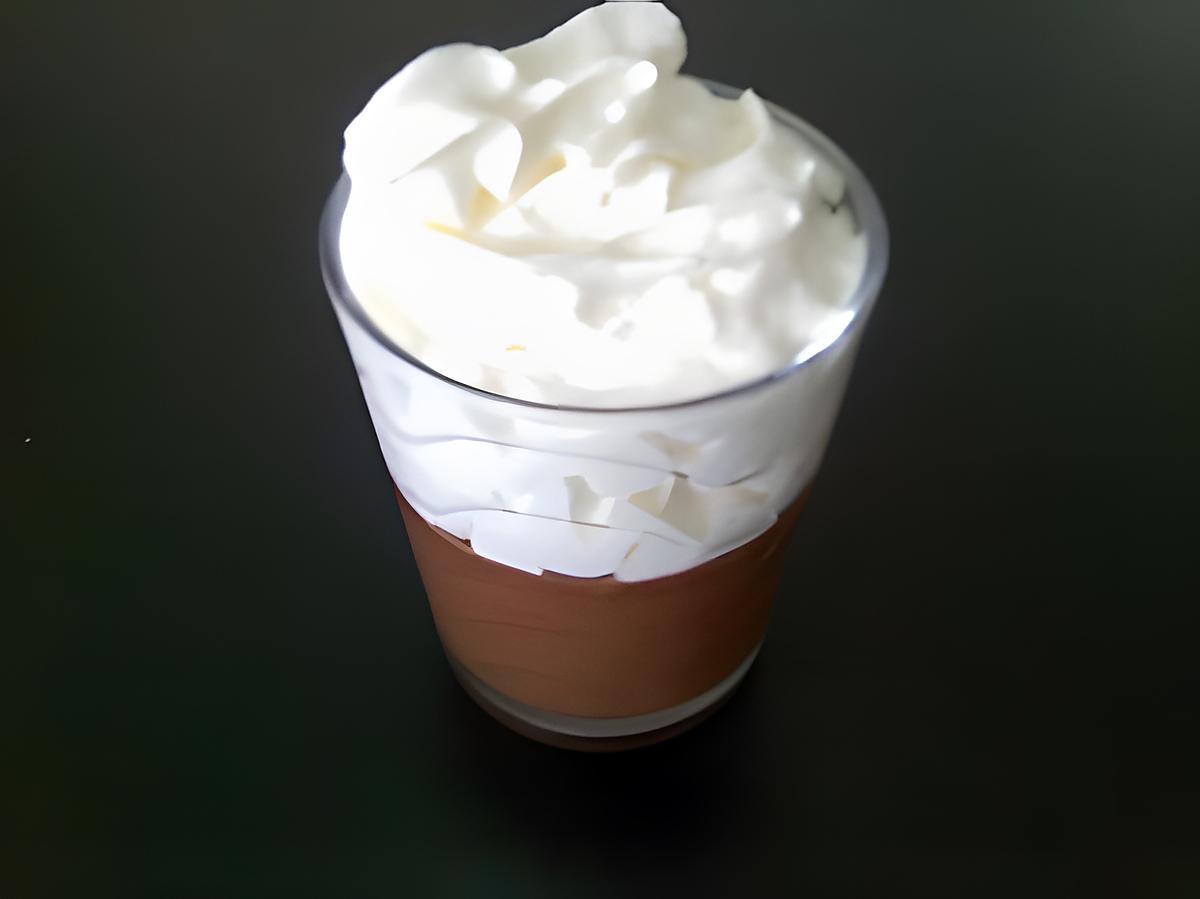 recette Mousse au chocolat praliné et chantilly