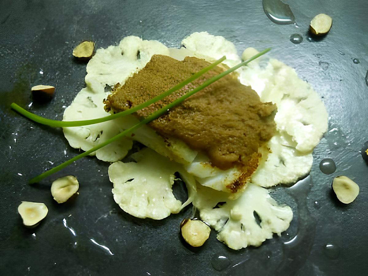 recette Cabillaud rôti au beurre salé, émincé de chou-fleur à l’huile de noisette et pâte au spéculoos