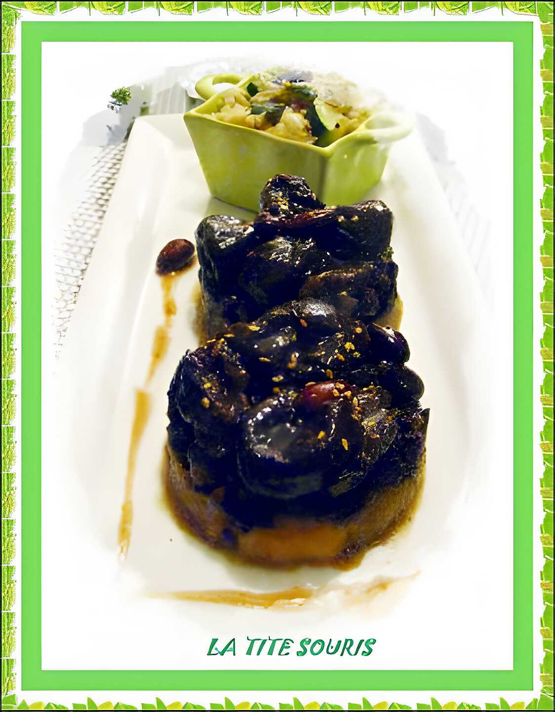 Millefeuilles de boudin pommes et pruneaux et sa timbale de riz aux courgettes