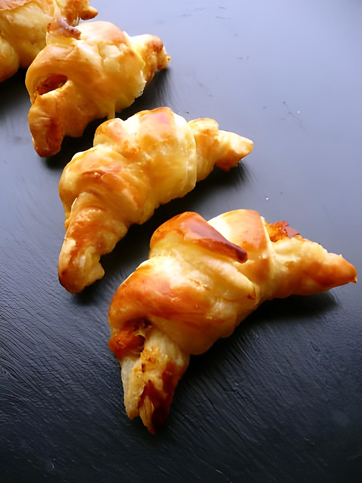 recette Mini-croissants potimarron, noisettes & fourme d'ambert