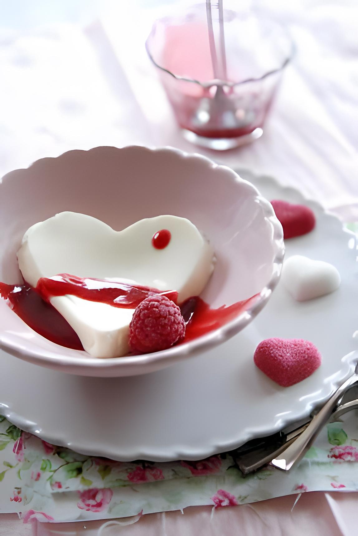 recette Panacotta au coeur d’amour framboise