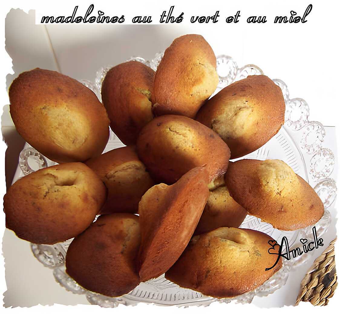 Madeleines au thé vert et au miel