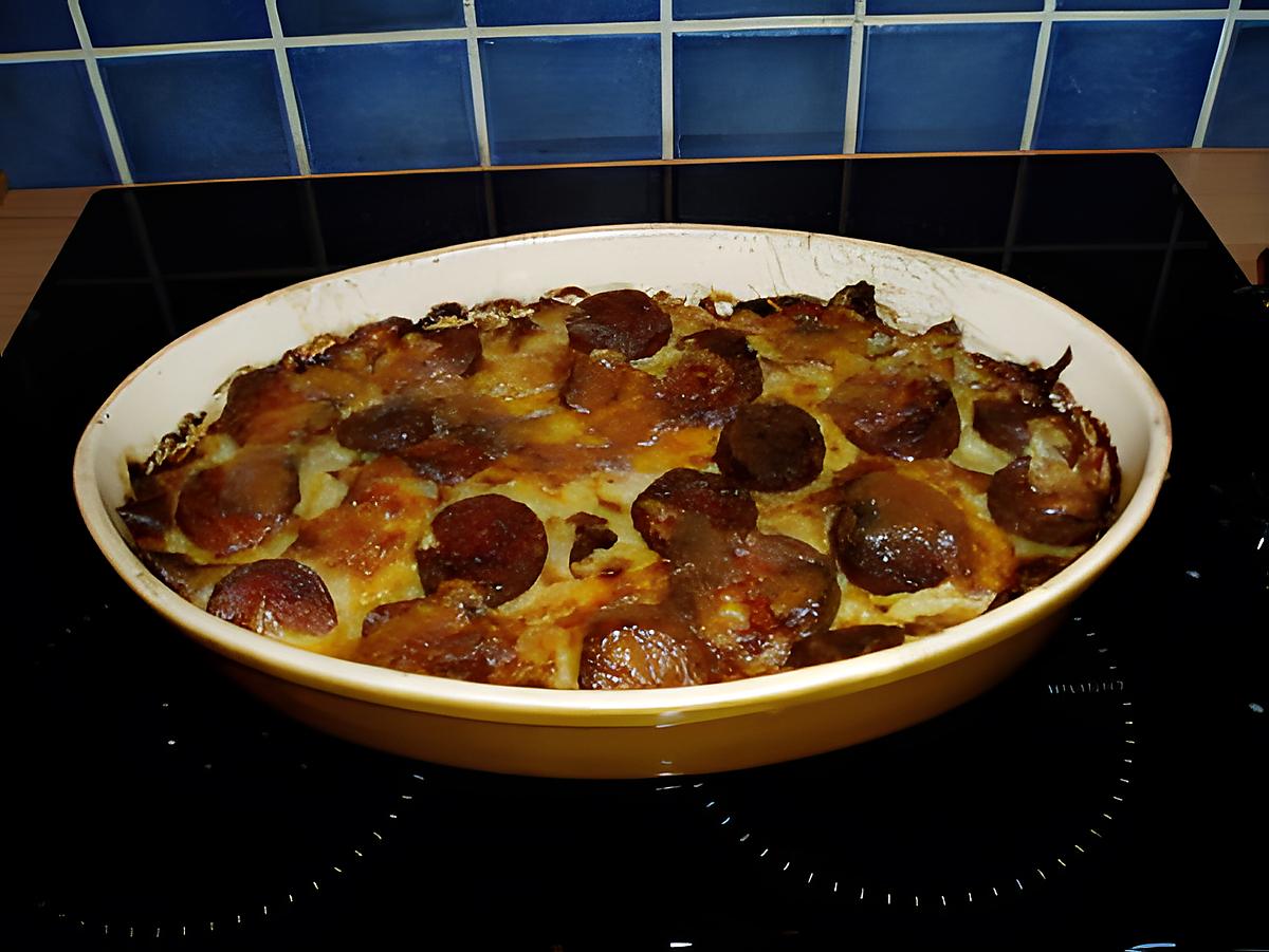 recette gratin de pommes de terre a la saucisse de morteau et fromage (du morbier)