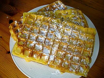 recette GAUFRES  hollandaises faite par mon mari  pour la journée de la femme