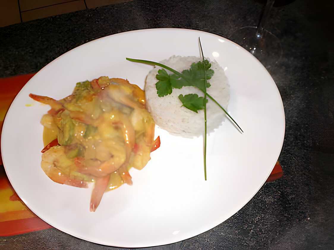 Recette de Curry de crevettes et poivrons au lait de coco