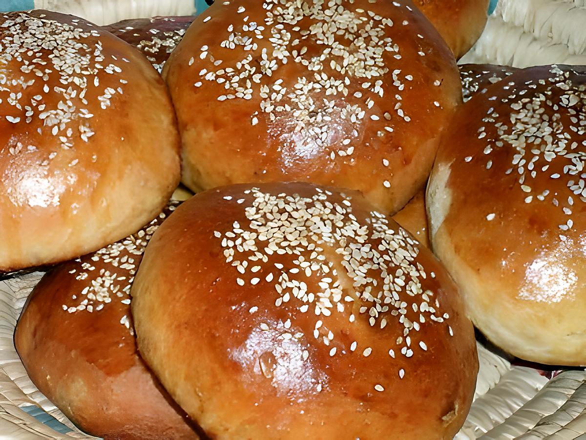 recette Petites brioches aux graines de fenouil et à l'eau de fleur d'oranger