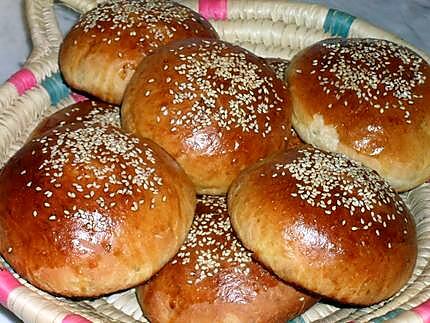 recette Petites brioches aux graines de fenouil et à l'eau de fleur d'oranger