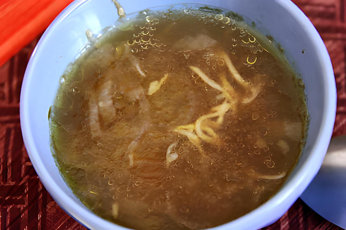 recette Soupe à l'oignon de " chez les chtis "