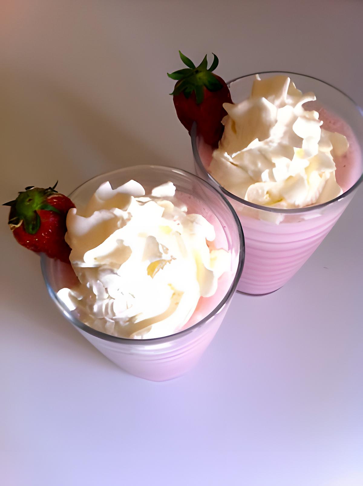 recette Milk shake fraise et chantilly