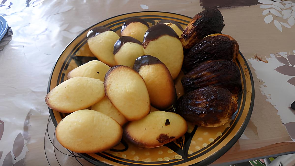recette Madeleines au citron, coque chocolat