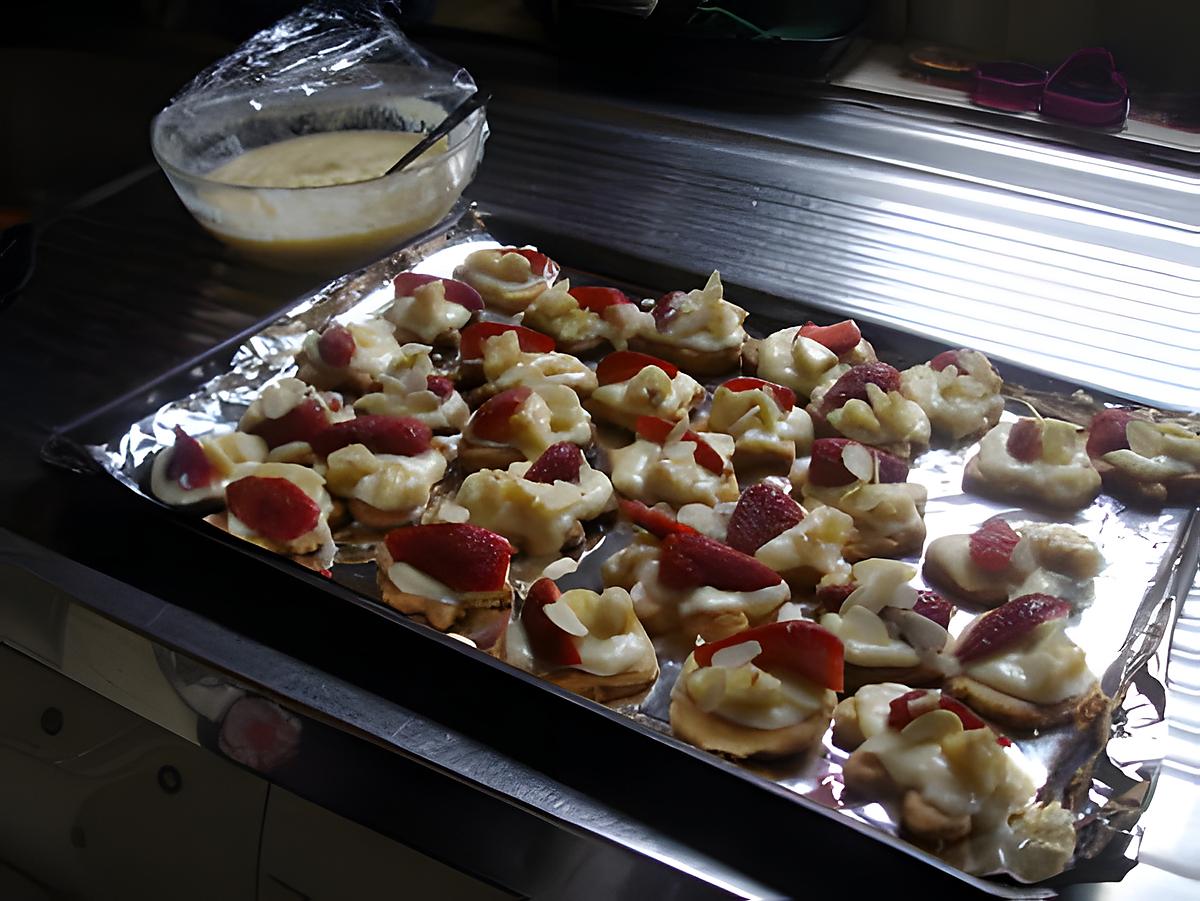 recette Petits sablés à la fraise et à la banane.