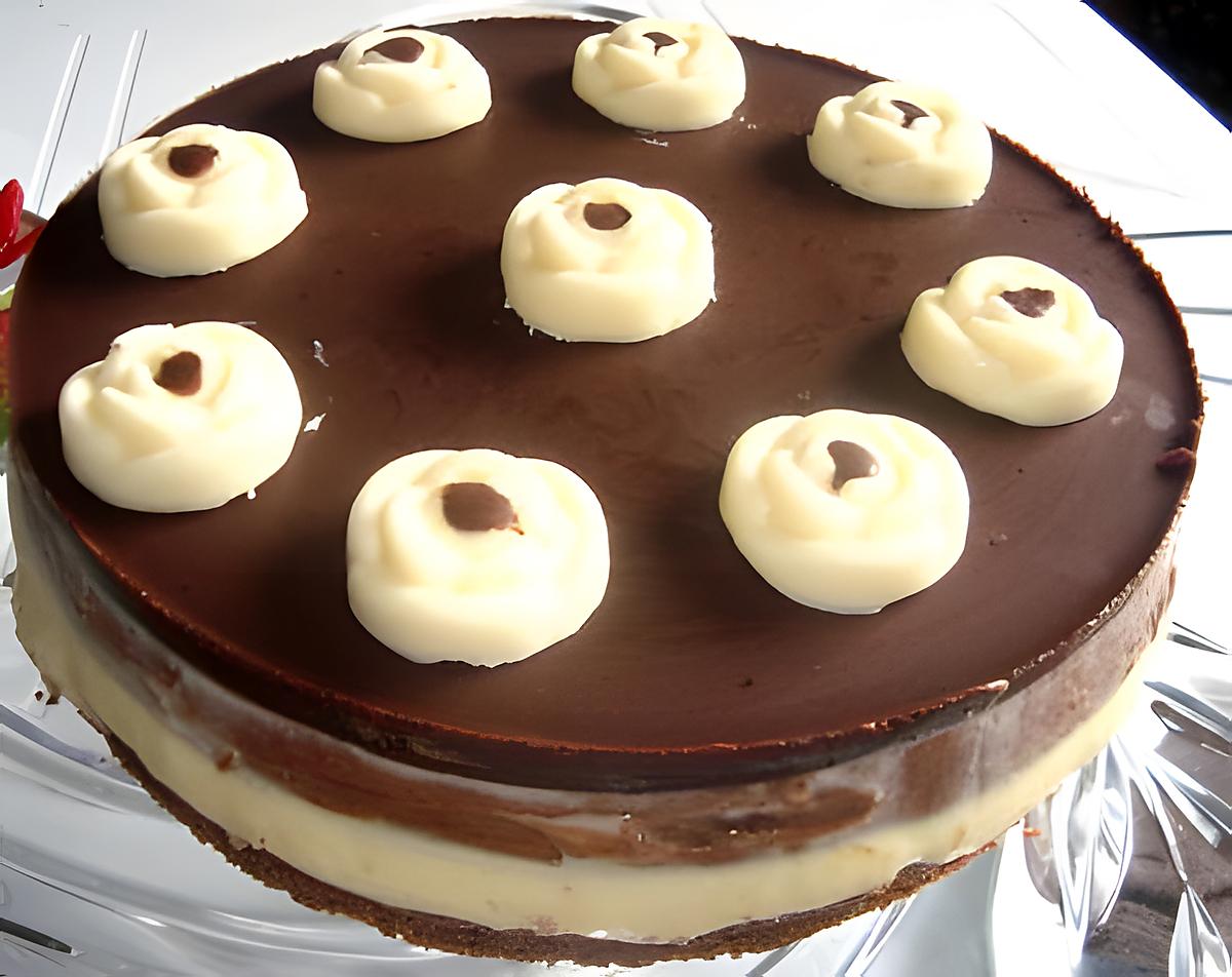 recette gâteau mousse au chocolat noire et chocolat blanc