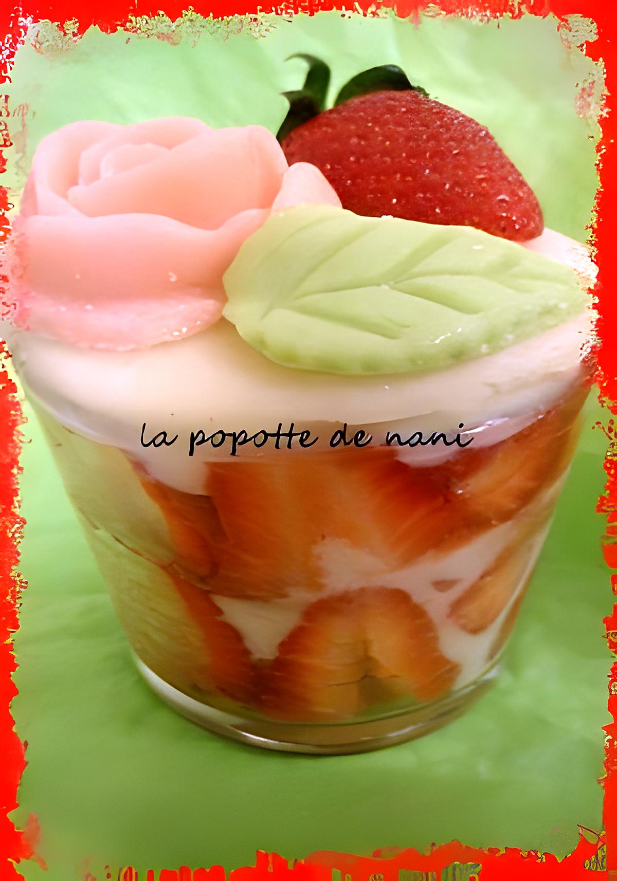 recette verrine de fraisier express à la rose