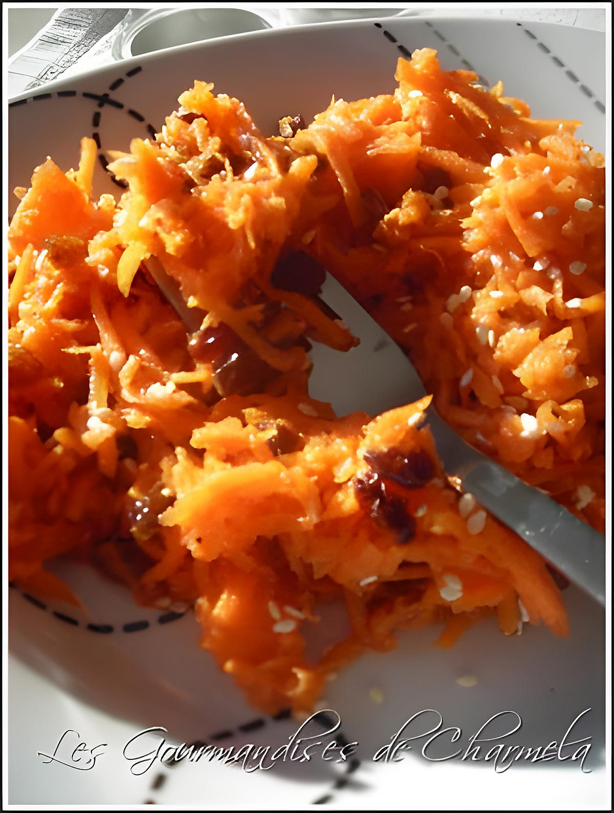 recette Carottes rapées aux raisins, orange et cannelle