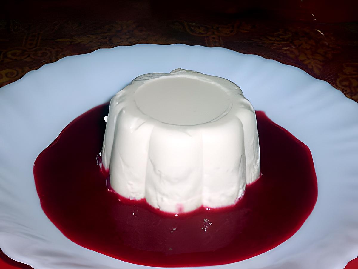 recette Panna cotta et son coulis de framboises