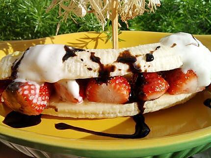 recette Hot dog de banane fourré aux fraises