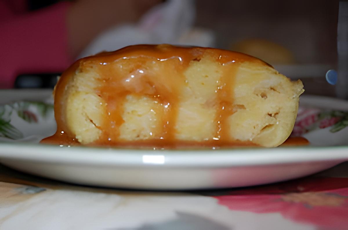 recette Gâteau leger au pommes et son caramel coulant