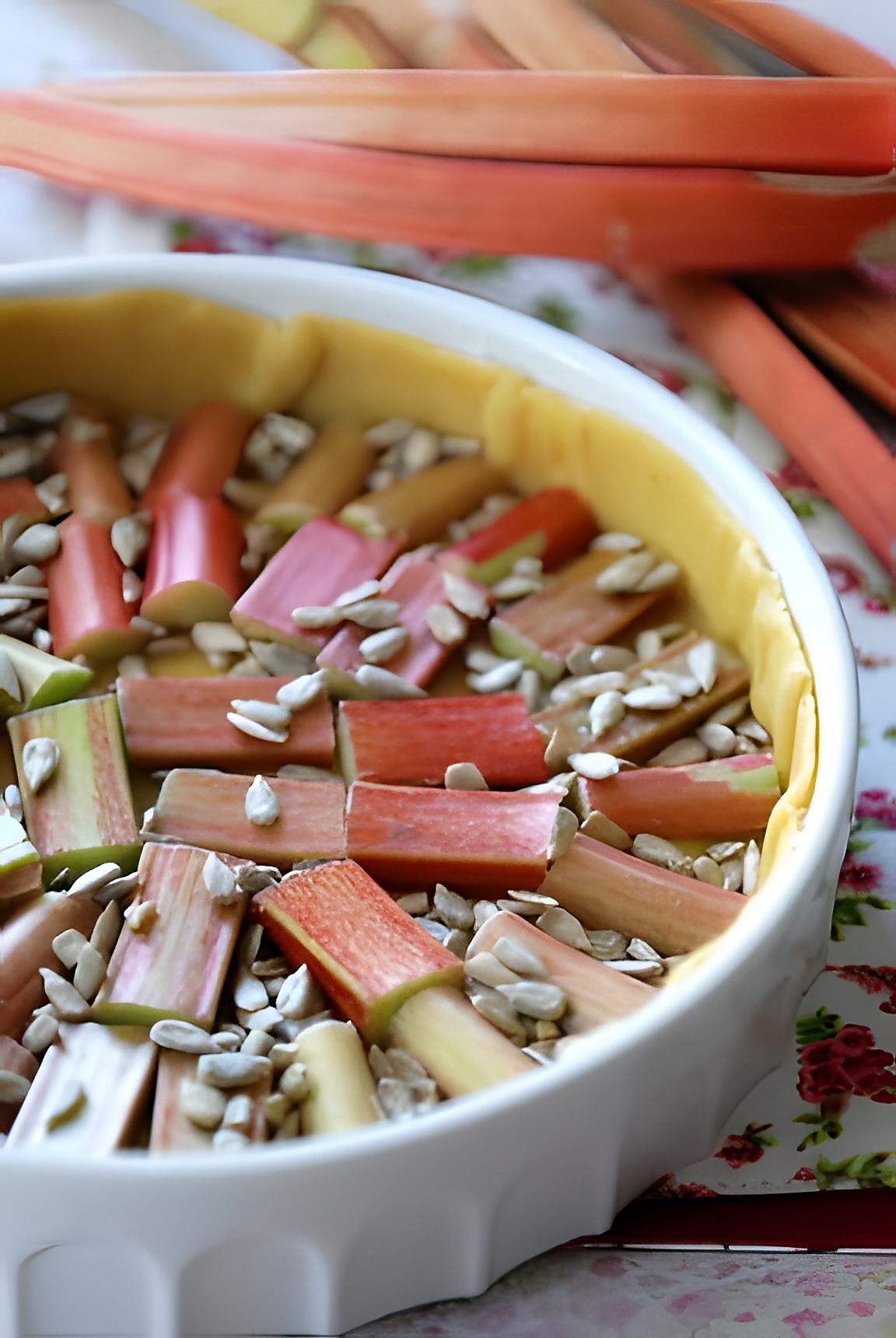 recette Tarte à la rhubarbe et aux graines de tournesol