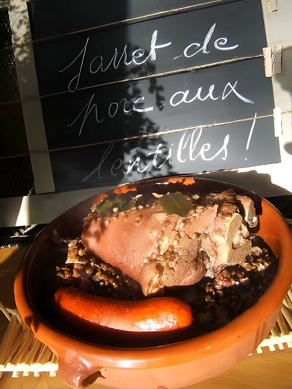 recette Jarret de porc aux lentilles vertes du Puy , tomates et thym