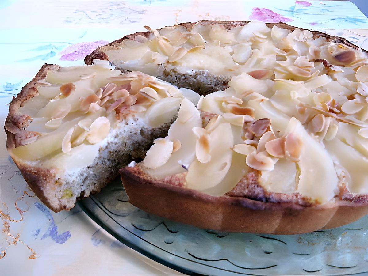 recette Tarte mi-amandine mi-noisettine aux poires