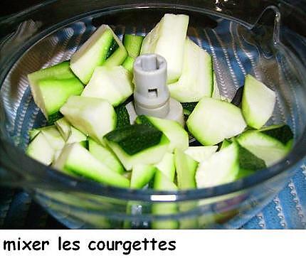 recette Flans de courgettes sur coulis de tomate